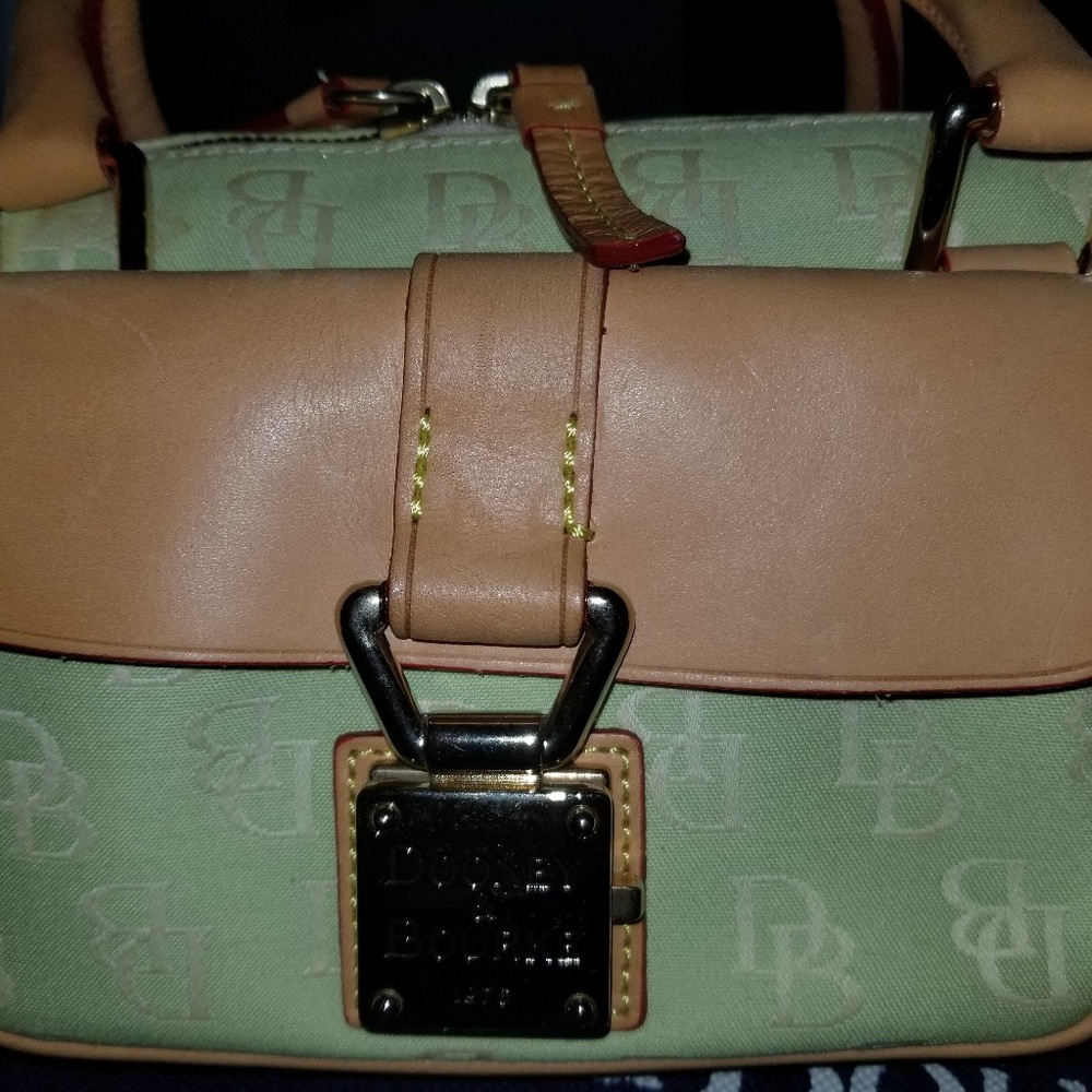 Vintage Dooney & Bourke 1975 handbag